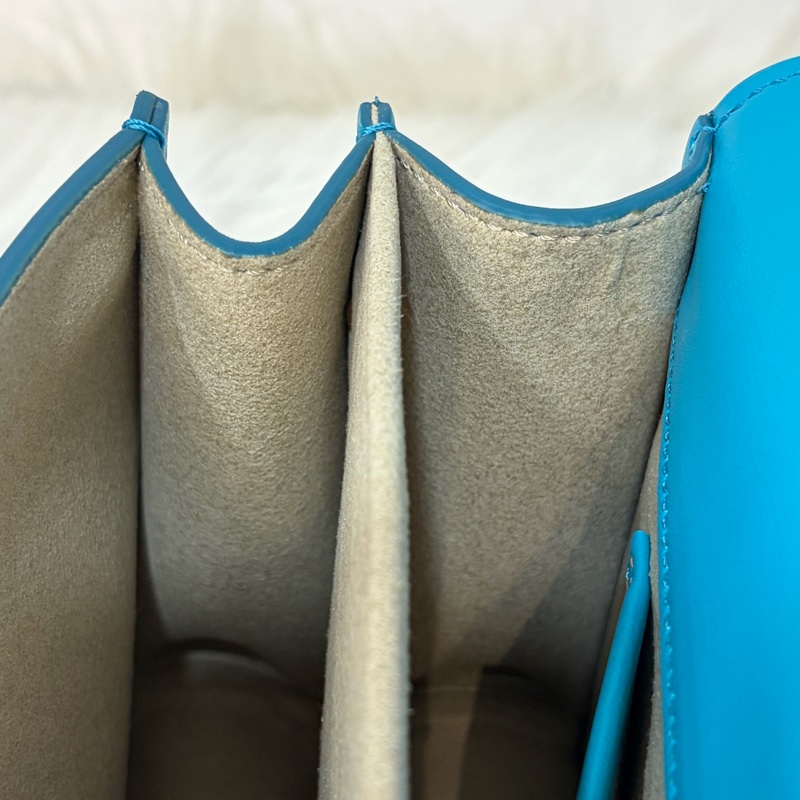 TOD'S TIMELESS 湖水藍 全皮 金釦 肩背包 斜背包 方包-51