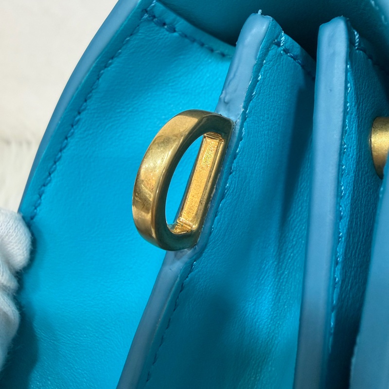 TOD'S TIMELESS 湖水藍 全皮 金釦 肩背包 斜背包 方包-59