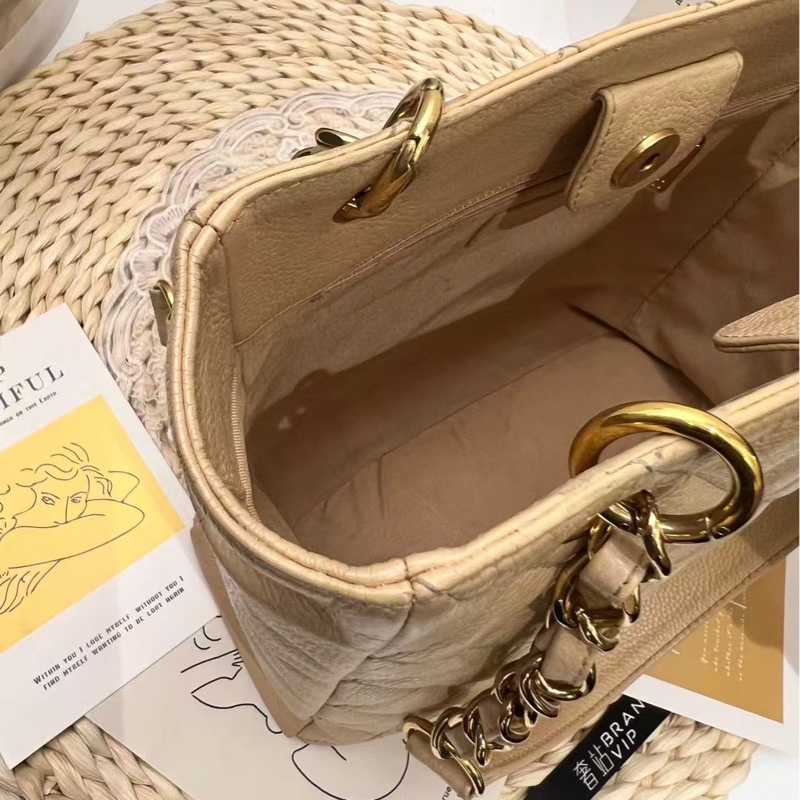 Chanel PST小號托特 - 米色-13