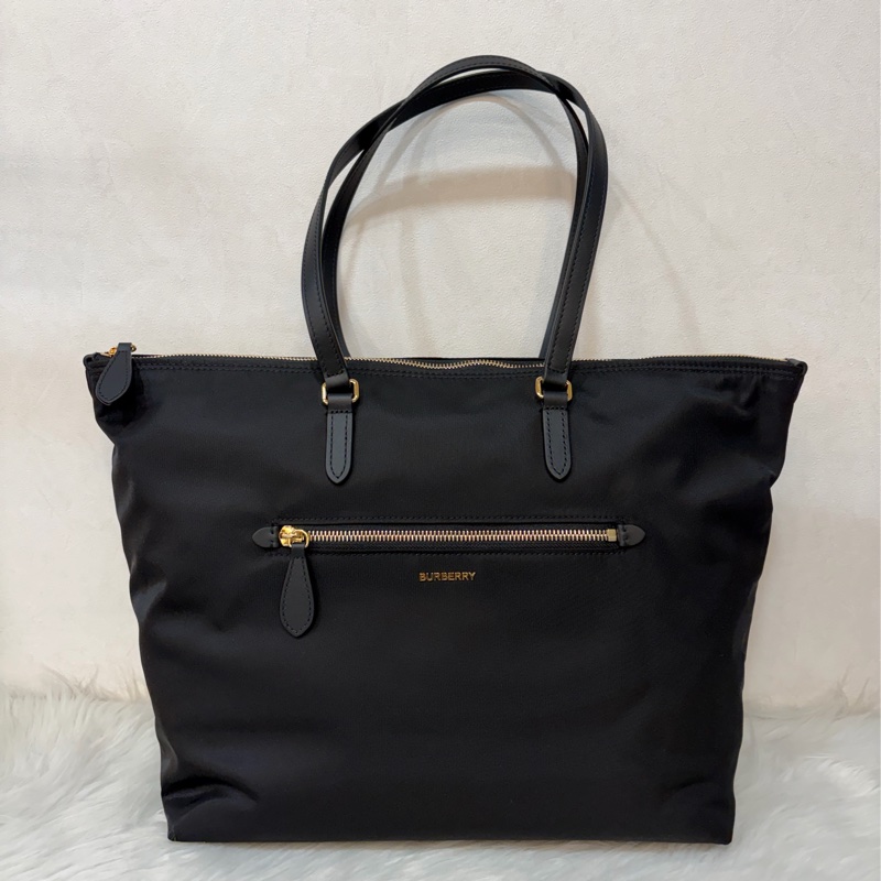 BURBERRY 8109272 金釦LOGO尼龍 肩背包 托特包-0