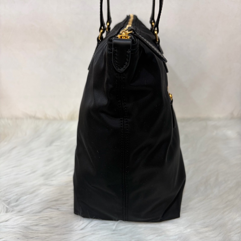 BURBERRY 8109272 金釦LOGO尼龍 肩背包 托特包-1