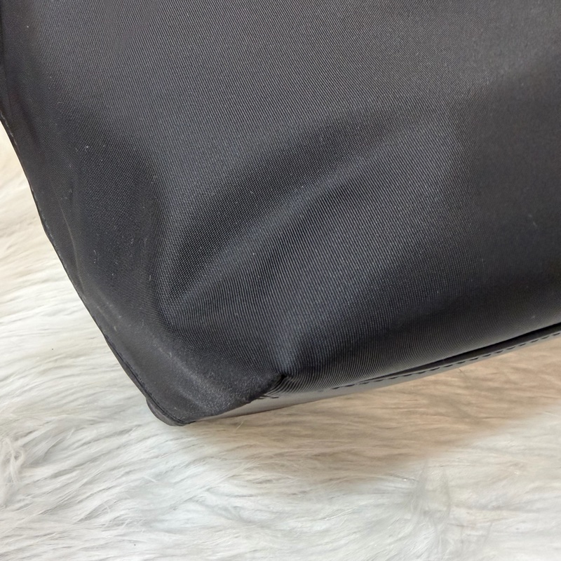 BURBERRY 8109272 金釦LOGO尼龍 肩背包 托特包-5