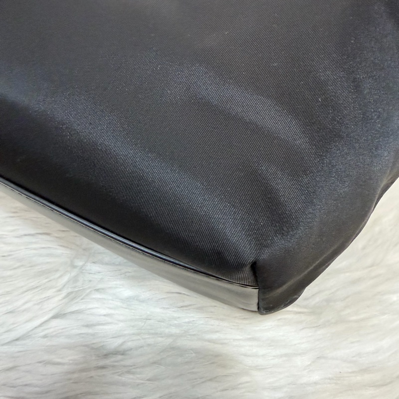 BURBERRY 8109272 金釦LOGO尼龍 肩背包 托特包-8