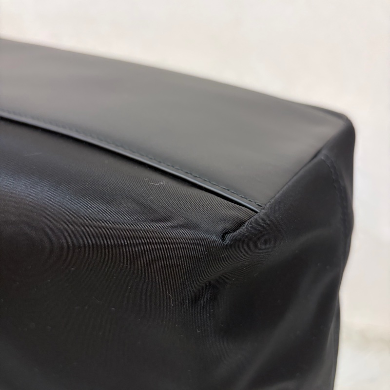 BURBERRY 8109272 金釦LOGO尼龍 肩背包 托特包-10