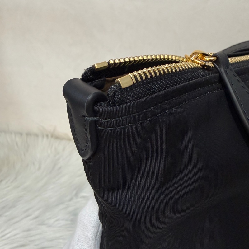 BURBERRY 8109272 金釦LOGO尼龍 肩背包 托特包-19