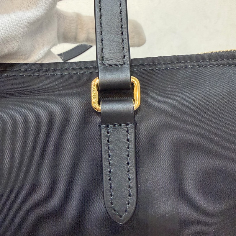 BURBERRY 8109272 金釦LOGO尼龍 肩背包 托特包-34