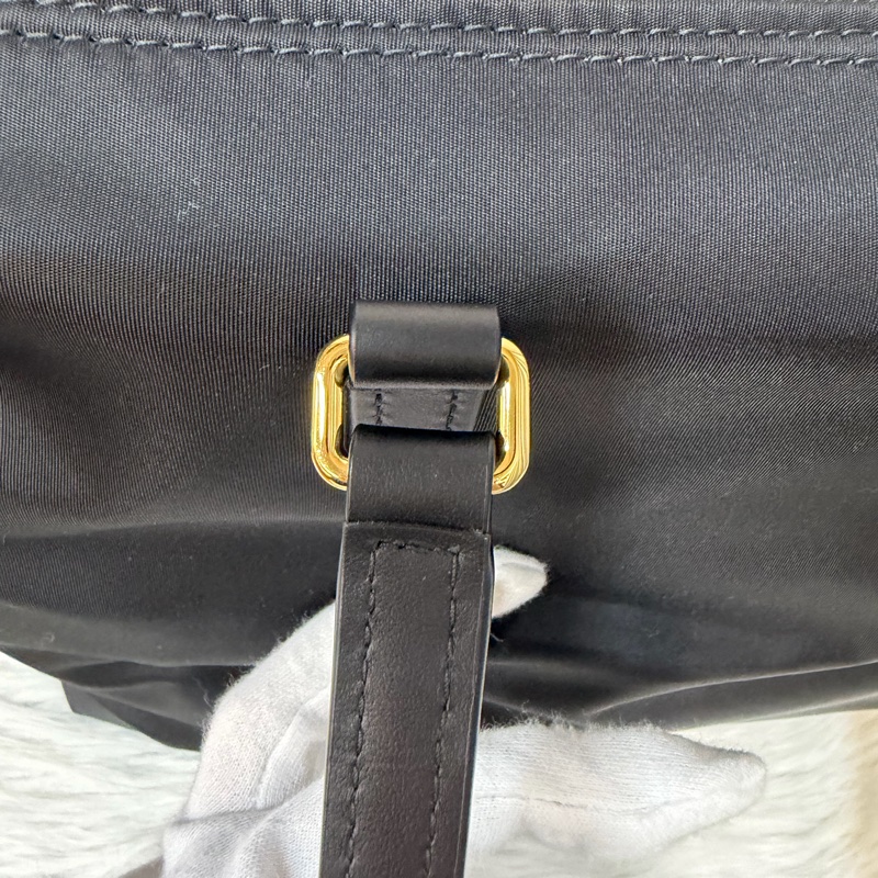 BURBERRY 8109272 金釦LOGO尼龍 肩背包 托特包-37