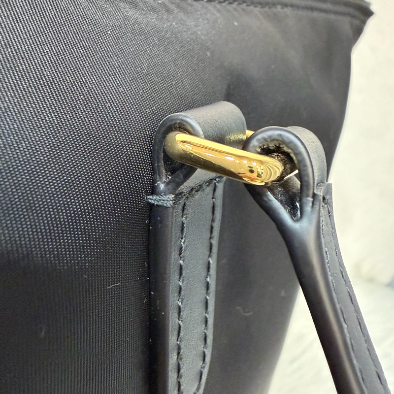 BURBERRY 8109272 金釦LOGO尼龍 肩背包 托特包-43