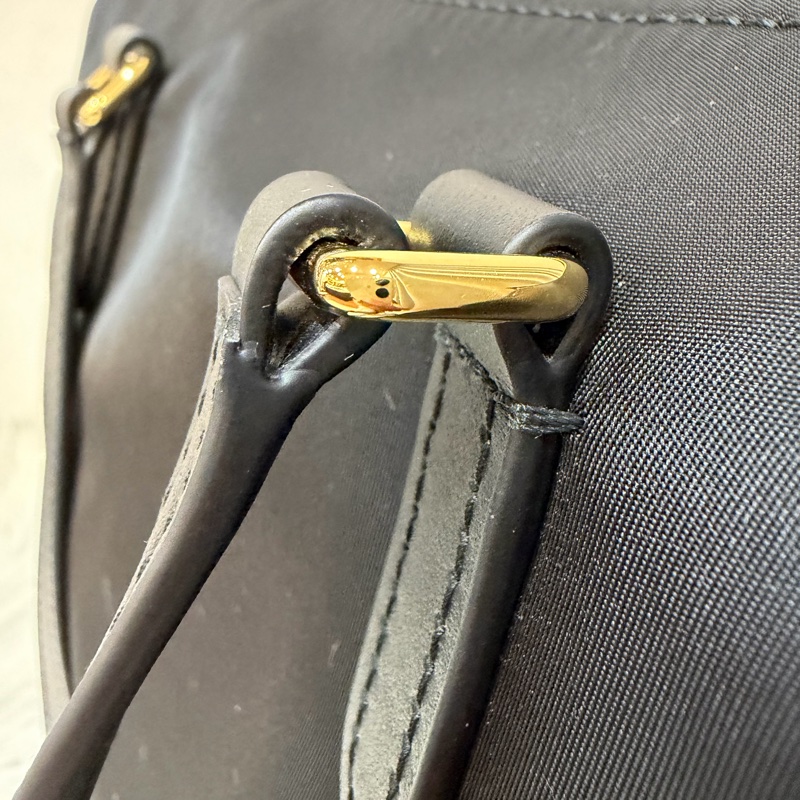 BURBERRY 8109272 金釦LOGO尼龍 肩背包 托特包-44