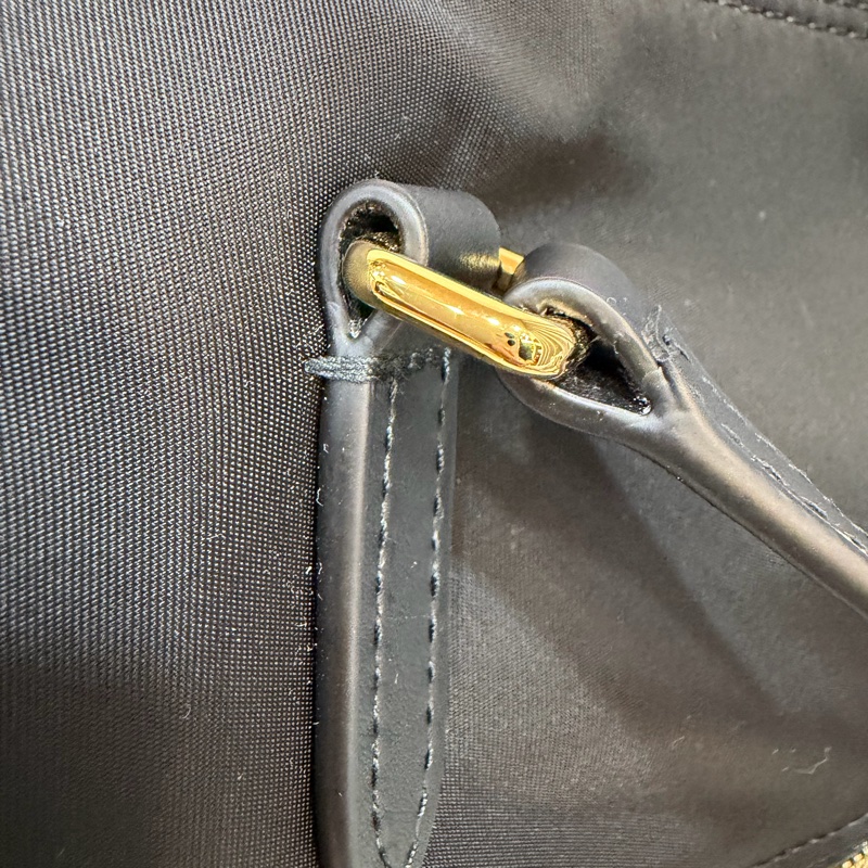 BURBERRY 8109272 金釦LOGO尼龍 肩背包 托特包-45