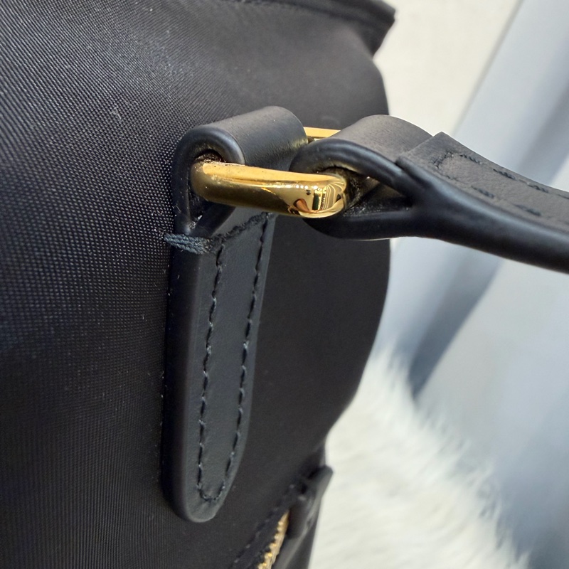 BURBERRY 8109272 金釦LOGO尼龍 肩背包 托特包-47