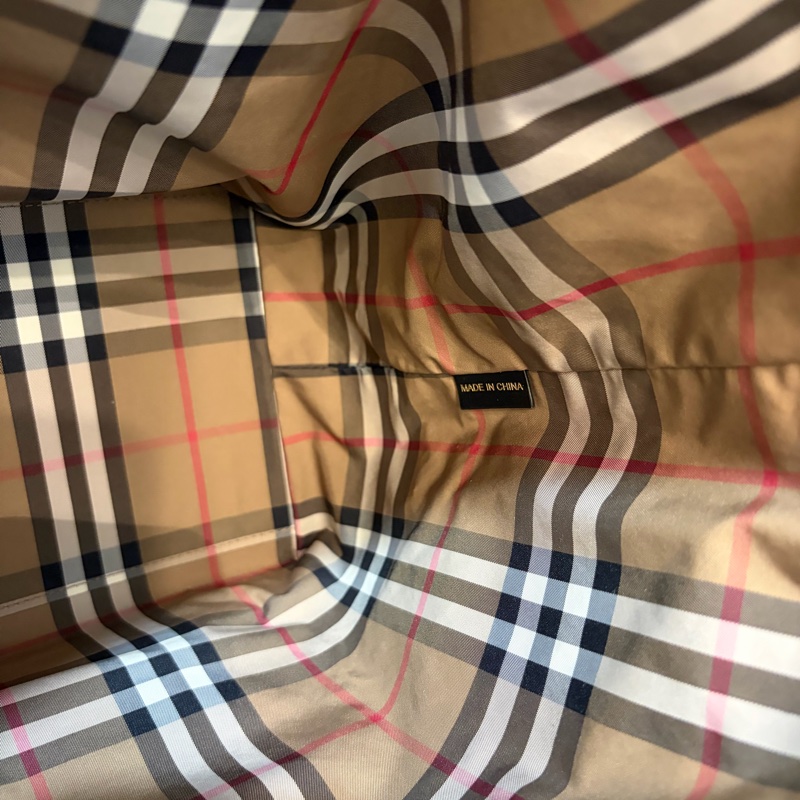 BURBERRY 8109272 金釦LOGO尼龍 肩背包 托特包-50