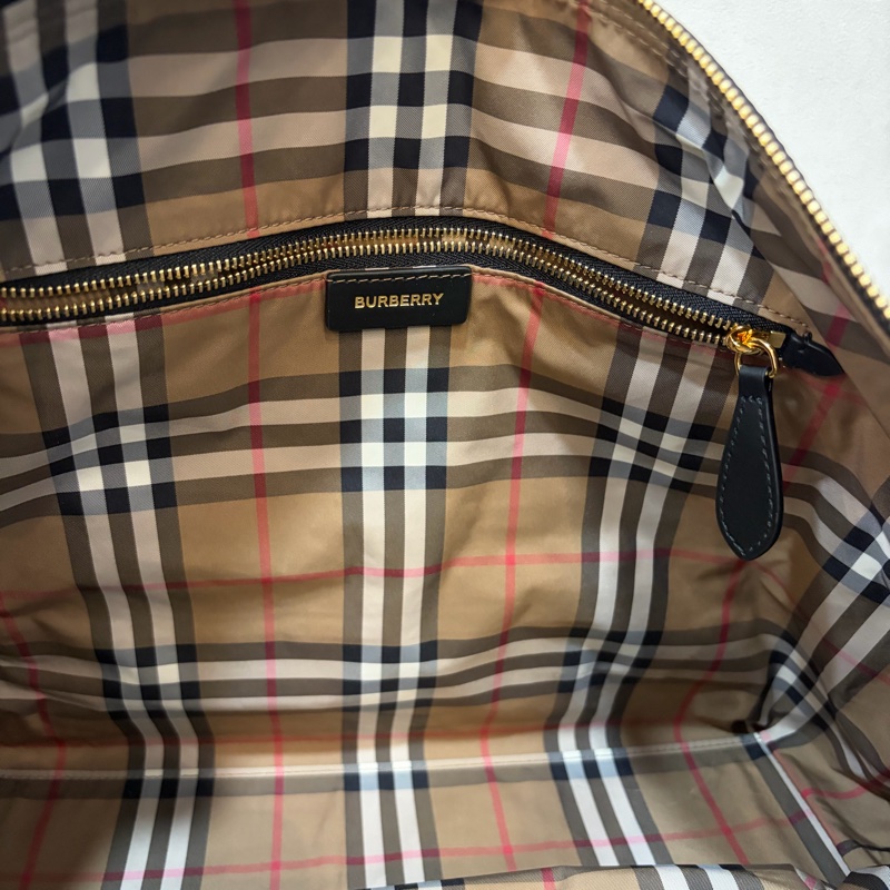 BURBERRY 8109272 金釦LOGO尼龍 肩背包 托特包-52