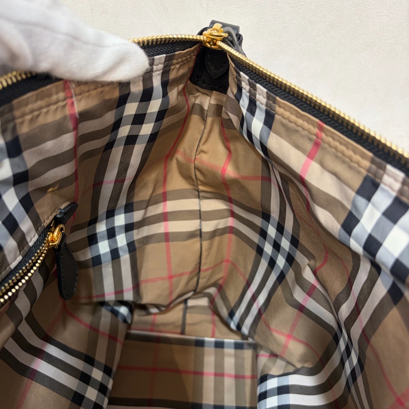 BURBERRY 8109272 金釦LOGO尼龍 肩背包 托特包-55
