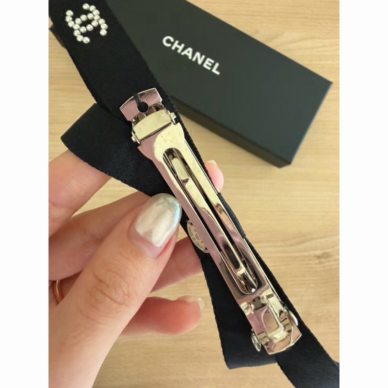 Chanel 25b 水鑽髮夾#黑-2