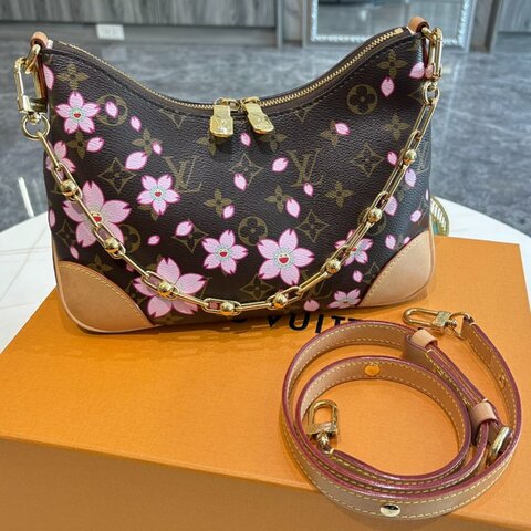*SHIHNA名牌精品* LV M13265 村上隆聯名 Boulogne Cherry Blossom 櫻花系列 PM牛角包