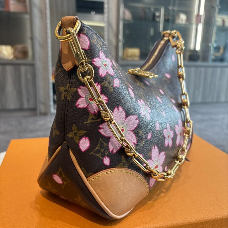 *SHIHNA名牌精品* LV M13265 村上隆聯名 Boulogne Cherry Blossom 櫻花系列 PM牛角包-1