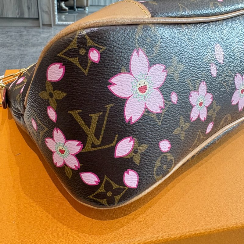 *SHIHNA名牌精品* LV M13265 村上隆聯名 Boulogne Cherry Blossom 櫻花系列 PM牛角包-8