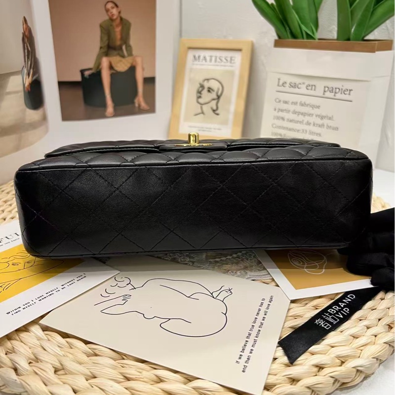Chanel Classic Flap 25 Lambskin Bag-8