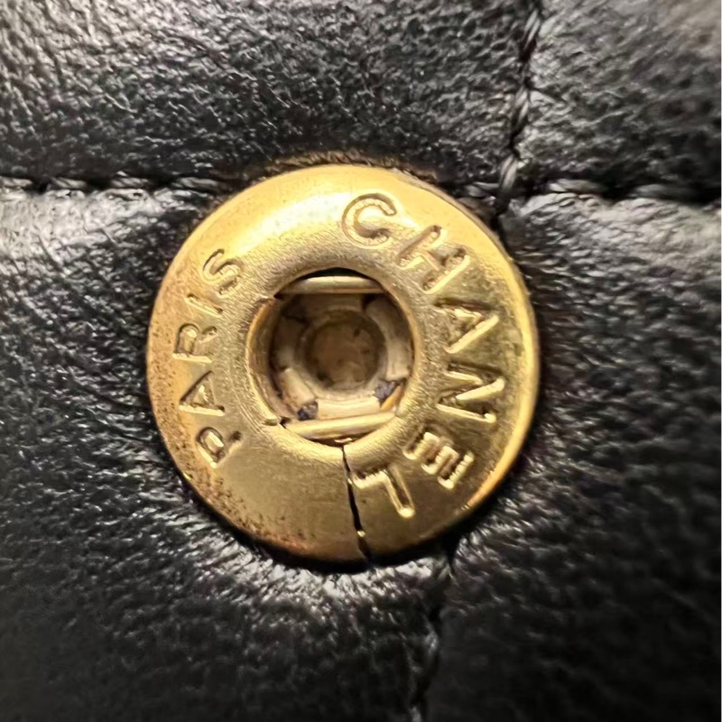 Chanel Classic Flap 25 Lambskin Bag-21