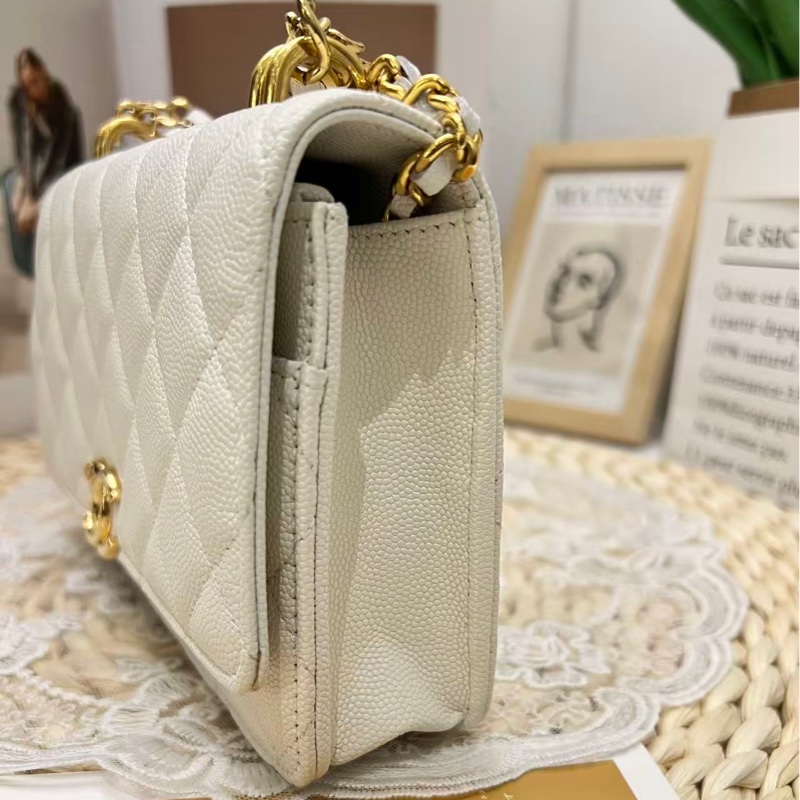 Chanel woc白色荔枝牛皮(芯片款 未使用）-12