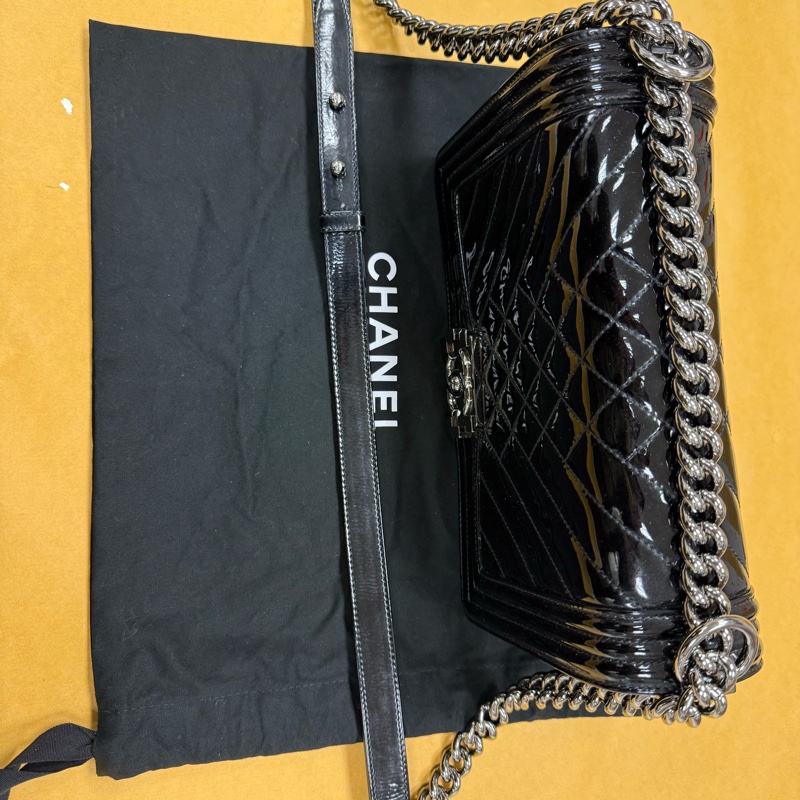 香奈兒Leboy中號 黑配銀-2