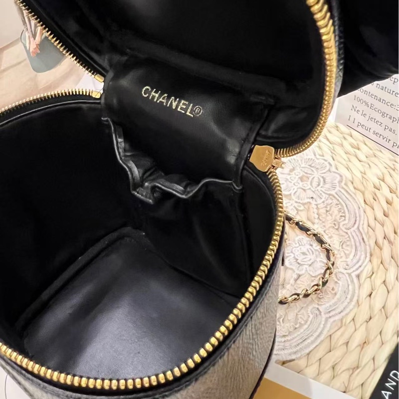 Chanel Vanity Case bag(附贈D扣 揹帶）-17