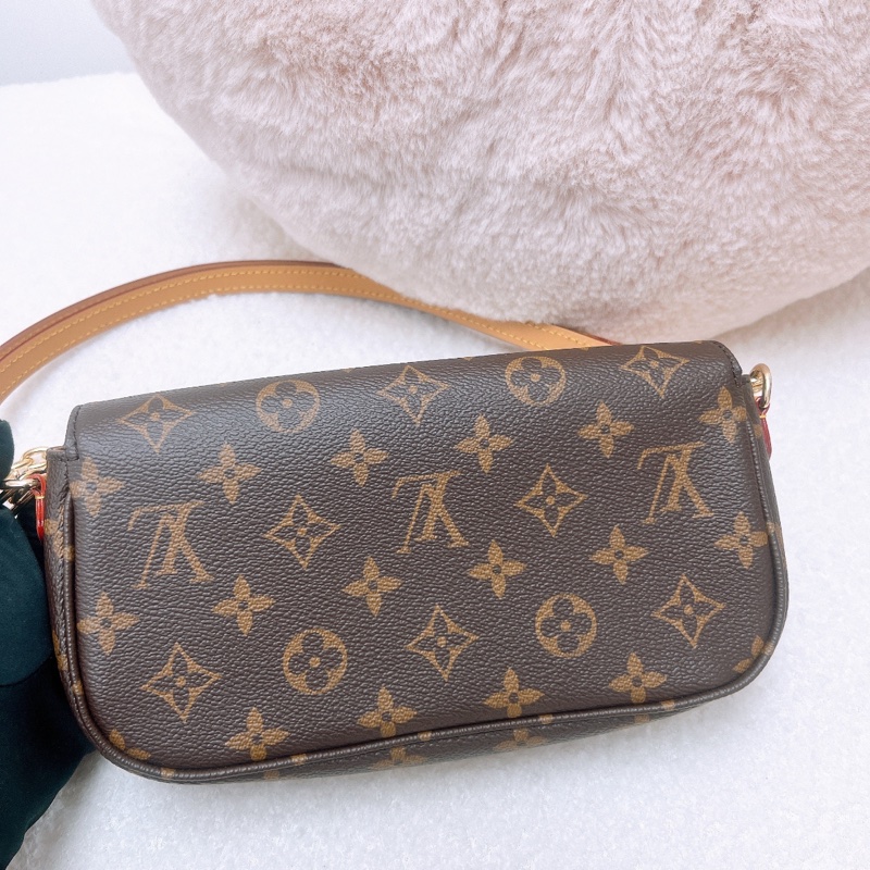 Lv ivy 老花腋下/斜挎包-5