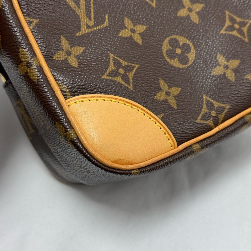 Louis Vuitton路易威登中古款老花雙層相機包單肩斜挎包 🈚附件-8