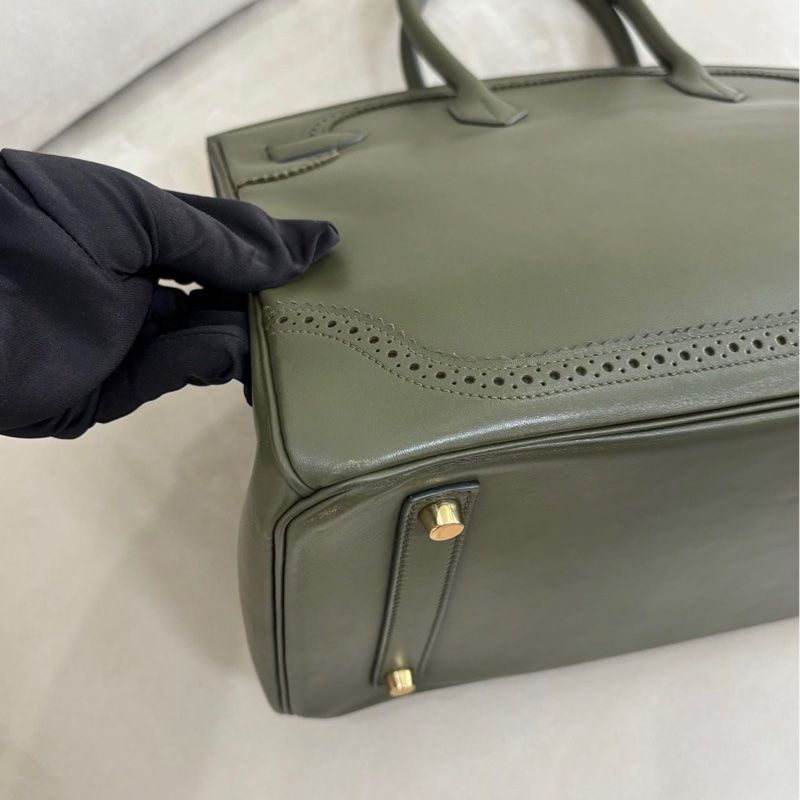 新到📍HERMES/愛馬仕 35 Ghillies 橄欖綠蕾絲絕版款淡金扣Tad皮 淡金扣框Q刻全套無票图-5