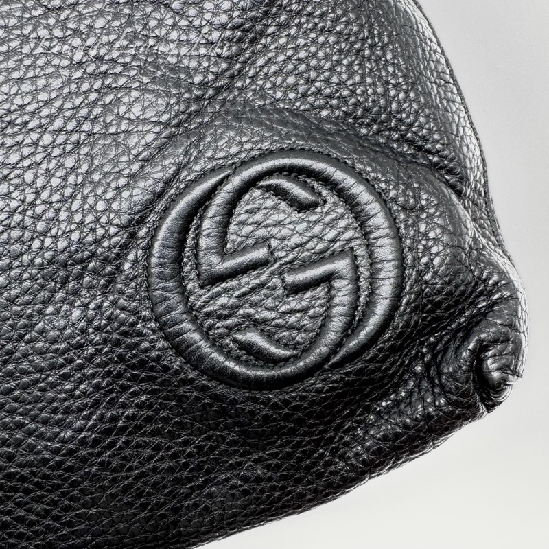 GUCCI 古馳 Soho 黑色荔枝紋牛皮斜背包｜郵差包-4