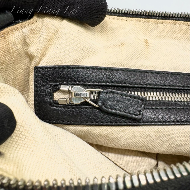 GUCCI 古馳 Soho 黑色荔枝紋牛皮斜背包｜郵差包-9