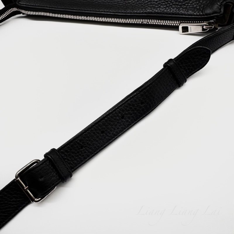 GUCCI 古馳 Soho 黑色荔枝紋牛皮斜背包｜郵差包-23