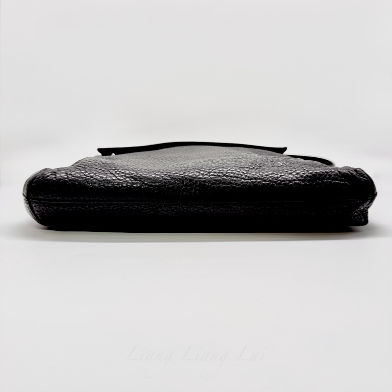 GUCCI 古馳 Soho 黑色荔枝紋牛皮斜背包｜郵差包-25