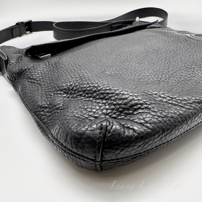 GUCCI 古馳 Soho 黑色荔枝紋牛皮斜背包｜郵差包-28