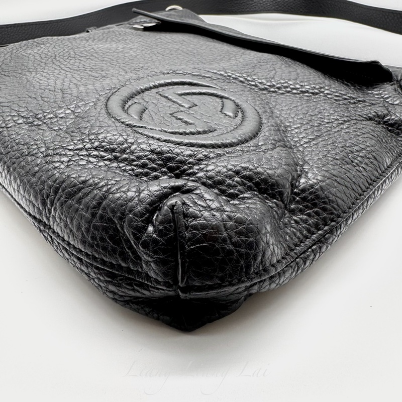 GUCCI 古馳 Soho 黑色荔枝紋牛皮斜背包｜郵差包-30