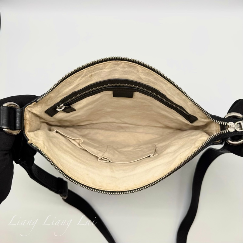 GUCCI 古馳 Soho 黑色荔枝紋牛皮斜背包｜郵差包-35