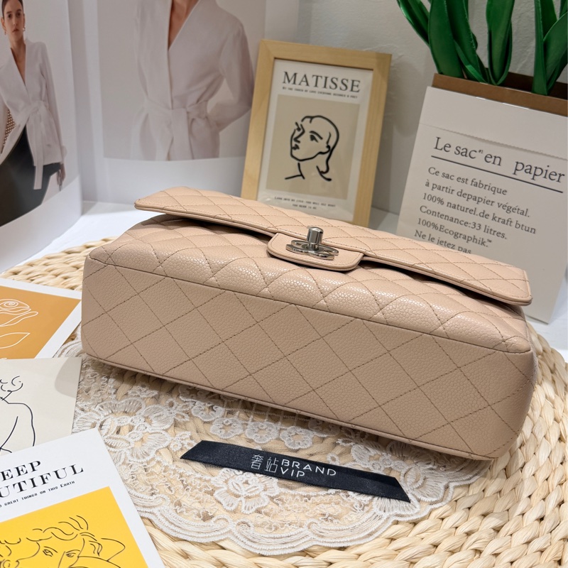 Chanel Classic Flap 25 Bag-2