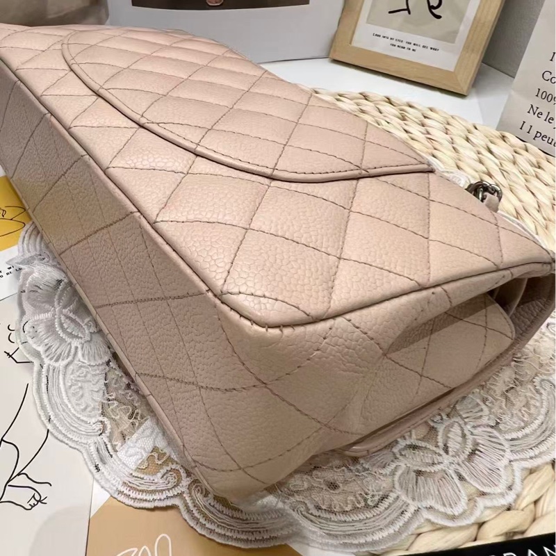 Chanel Classic Flap 25 Bag-7