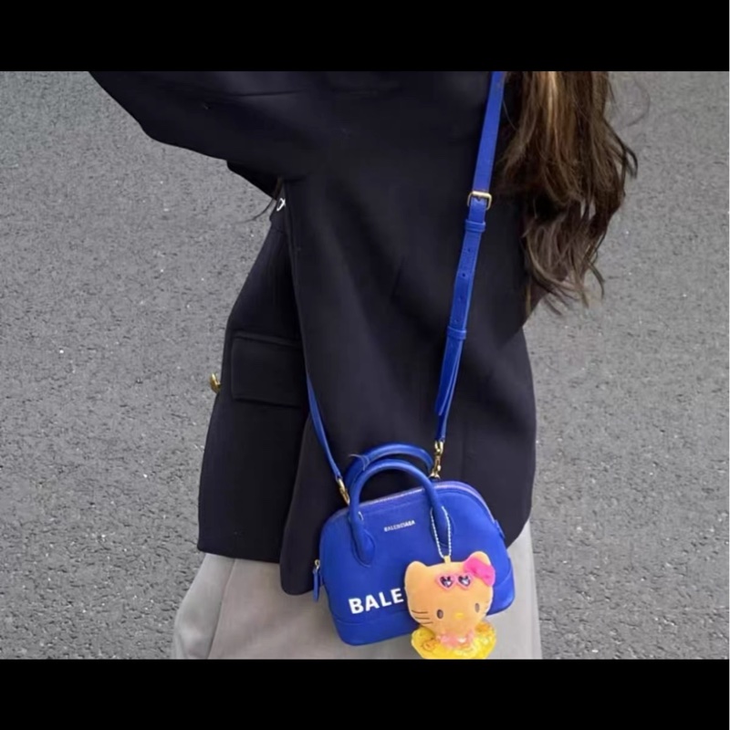 99新巴黎世家/Balenciaga 藍色牛皮 保齡球手提單肩斜挎包  尺寸17 x8 x15 cm-0