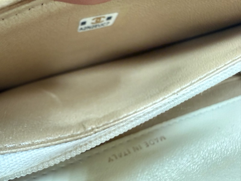 香奈兒晶片款手機包-10