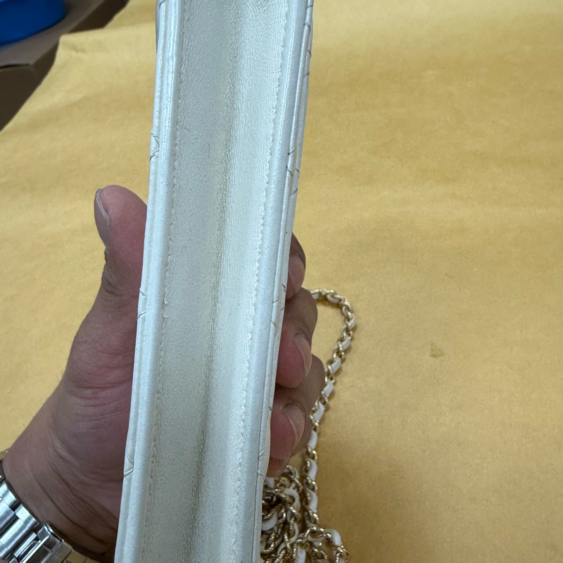 香奈兒晶片款手機包-15