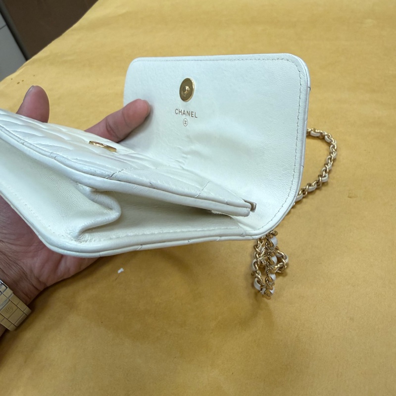 香奈兒晶片款手機包-18