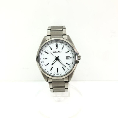 精工精選系列太陽能電波表 7B75-0AA0