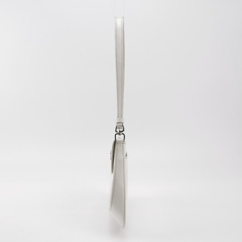 Prada Cleo牛皮白色三角標 肩背包-1