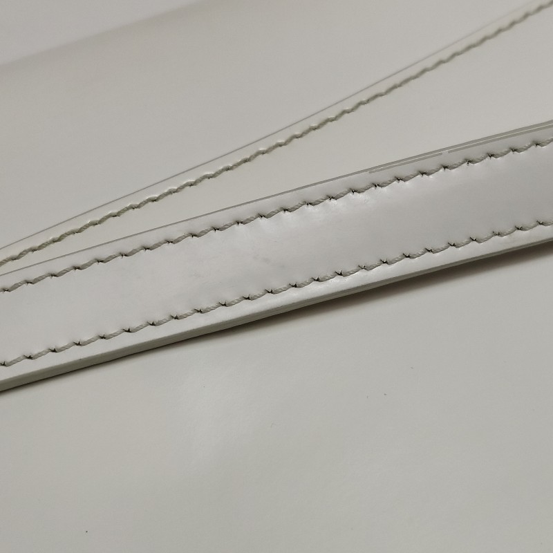 Prada Cleo牛皮白色三角標 肩背包-9