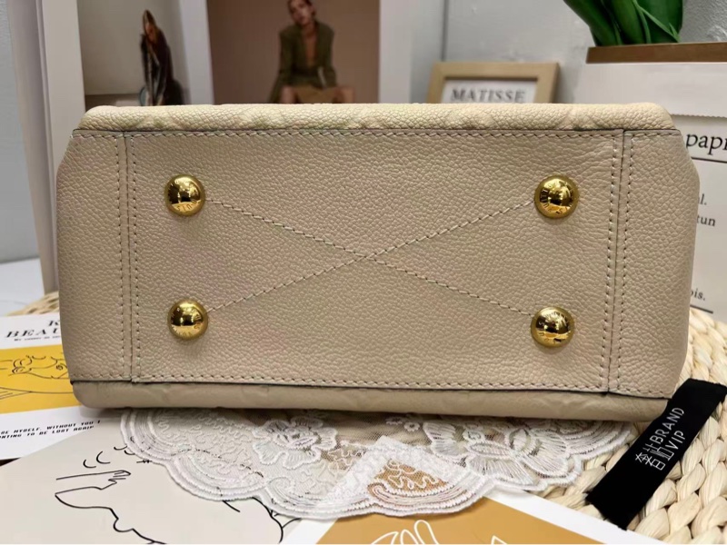 Louis Vuitton Monogram Empreinte Surene BB-8