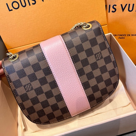 Lv/路易威登  wight系列粉色拼棕棋盤格 馬鞍包 小豬包鏈條包，成色99❤️