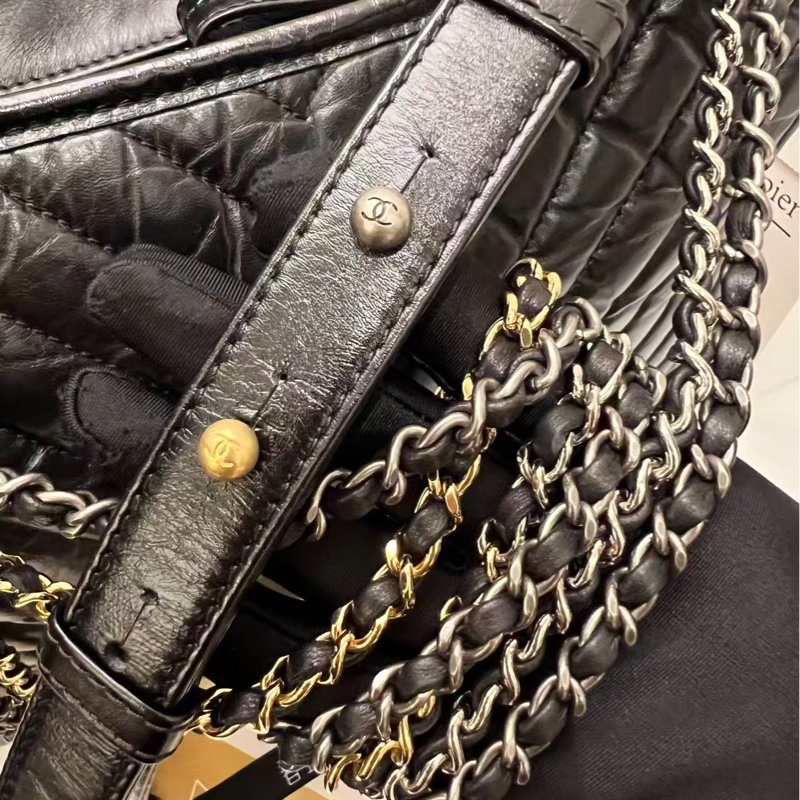 Chanel Gabrielle Hobo Bag-21