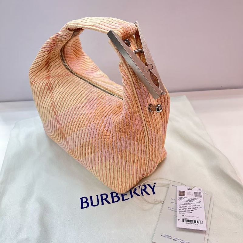 Burberrt Duffle bag-1
